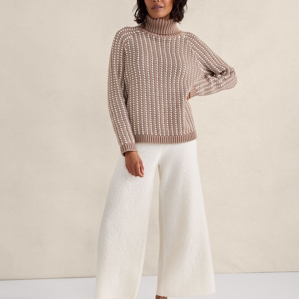 HAVEN turtle neck NWOT - image 1